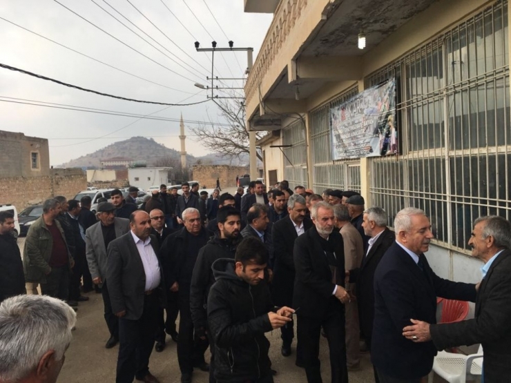 Ak Parti’den Savur’a Ziyaret