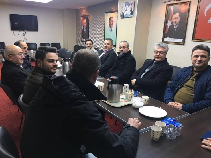 Ak Parti Merkez İlçe Yönetim Kurulu Toplandı