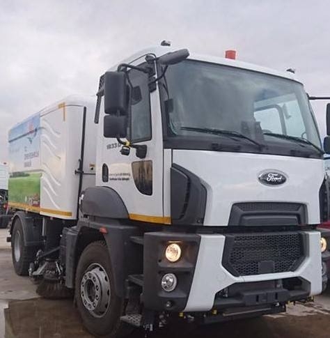 Akçakoca’da Yeni Çöp Kamyonu Hizmete Girdi