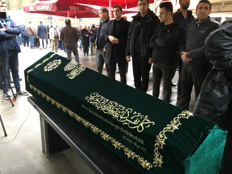 Başbakan Yıldırım Dayısının Oğlunu Son Yolculuğuna Uğurladı