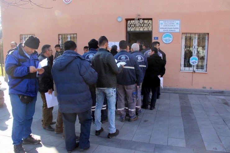 Taşeron İşçilerin Kadro Başvuruları Başladı