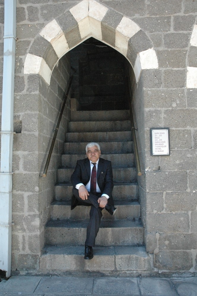 ‘Diyarbekir’de İz Bırakanlar’ Okuyucuyla Buluştu