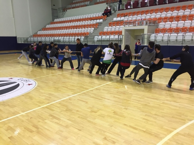 Gaziantep’te Yetenekler Okul Çağında Tespit Ediliyor