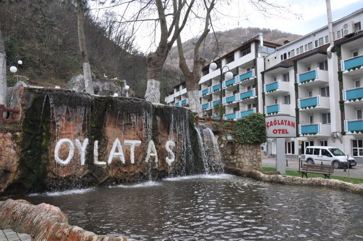 Oylat Kış Sezonunu Açtı