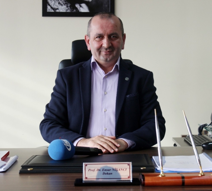 Prof. Dr. Nişancı: "İran’daki Eylem Organize Gözükmüyor"