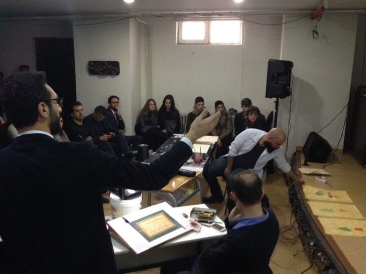 Geleneksel Sanatlar İçin Bir Araya Geldiler