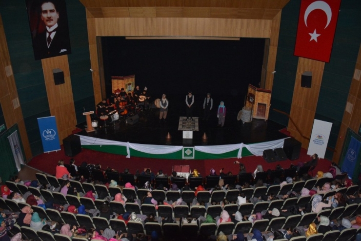 “Destan 1915’den Milli Mücadeleye” Seyirciyle Buluştu