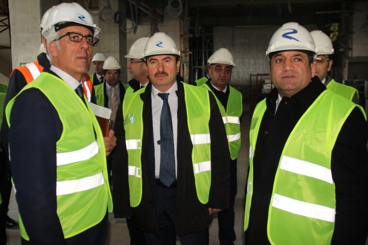 Bin 38 Yataklı Şehir Hastanesinin Yüzde 75’i Tamamlandı