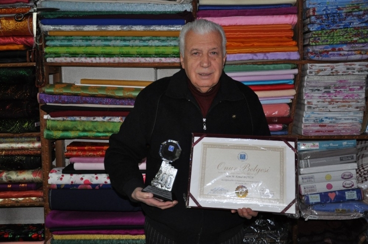 40 Yıllık Mühendise Plaket