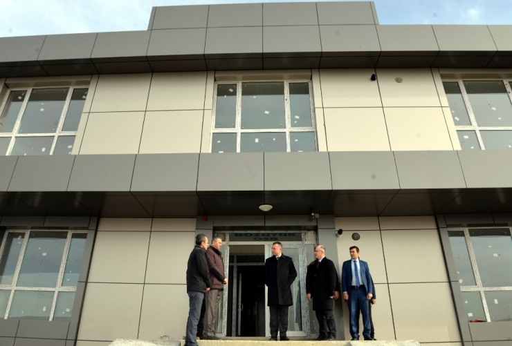 Vali Büyükakın Bozüyük Osb’de İncelemelerde Bulundu