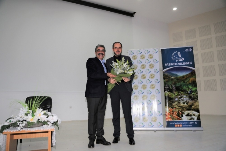 Dr. Şaban Kızıldağ: "Hz. Hatice Rol Alınması Gereken Bir Kişiliğe Sahiptir"