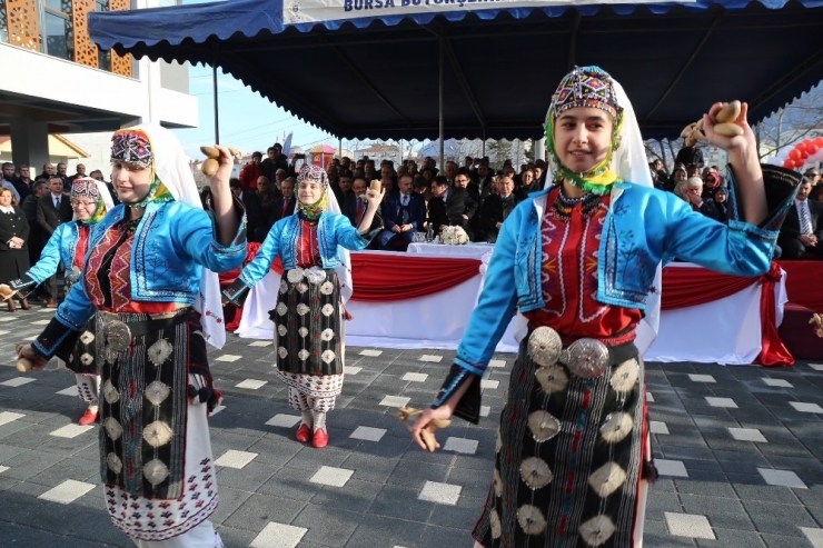 Elmasbahçeler’de Kolej Kalitesinde Eğitim