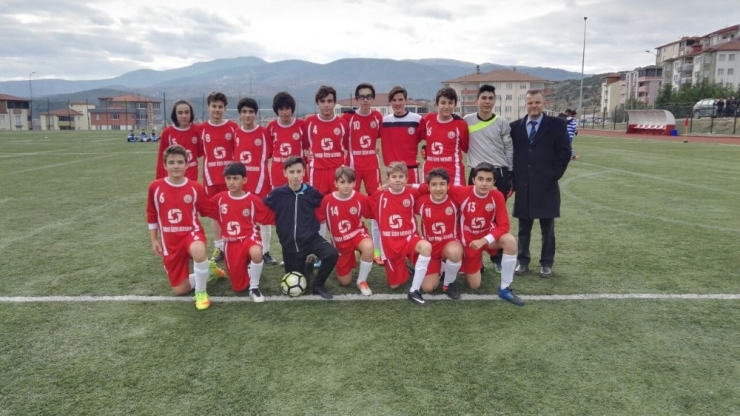 Edebali Ortaokulu Başarıları İle Göz Dolduruyor