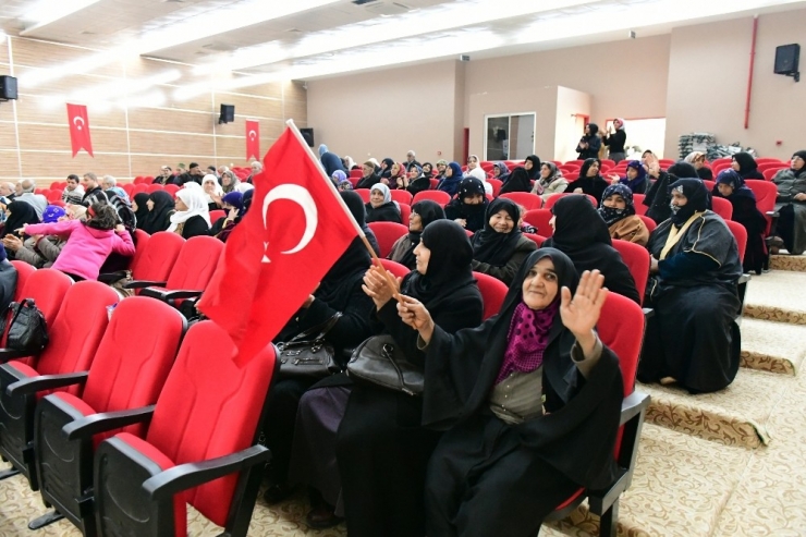 Hayatlarında İlk Defa Doğum Günü Kutladılar