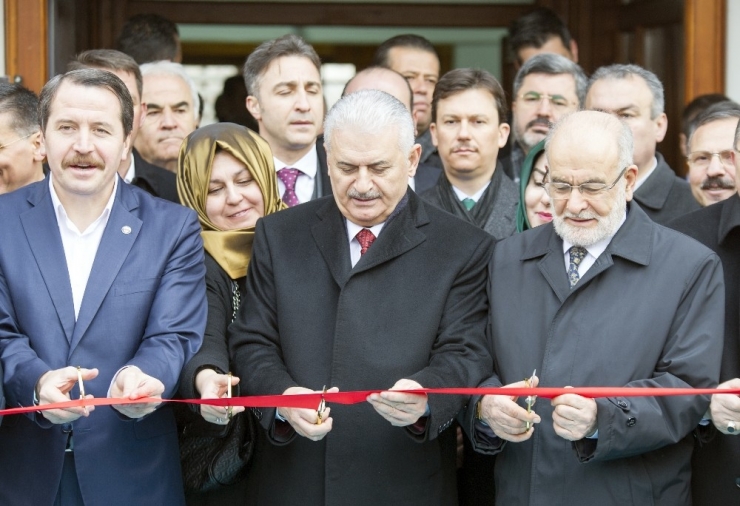 Başbakan Yıldırım: “Ptt Yarım Milyar Civarında Kar Ediyor”