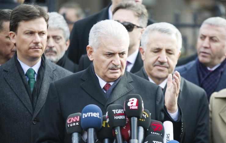 Başbakan Yıldırım, 11. Cumhurbaşkanı Gül’ün Aday Olacağı İddialarını Değerlendirdi