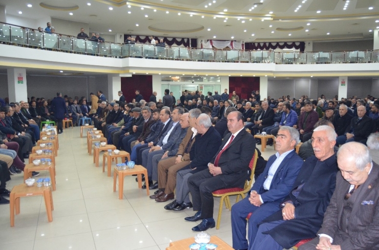 Belediye Başkanı Uçar, Dinç Ailesine Taziye Ziyaretinde Bulundu