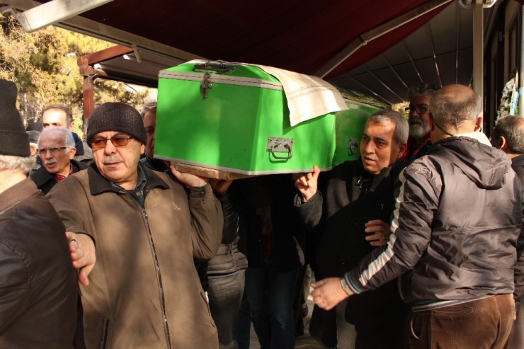 ’Baba Yıldırım’ Son Yolculuğuna Uğurlandı