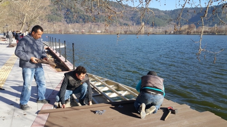 Ege’nin Gölcük’ü Turizme Hazırlanıyor