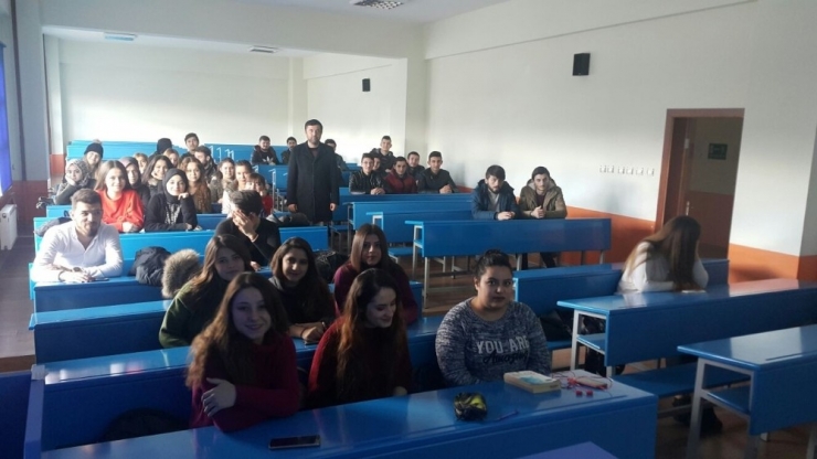 1 Yılda 35 Branşta 90 Kurs