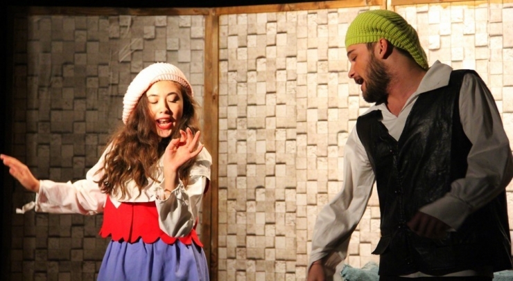 Sinop’ta “Kral Çıplak” Oyunu Sahnelendi