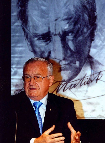 Böbrek Sağlığının Sırrı İdrar Renginde Saklı