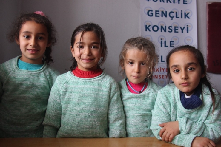 "Bingöl’de "Gülen Yüzler" Kampanyası