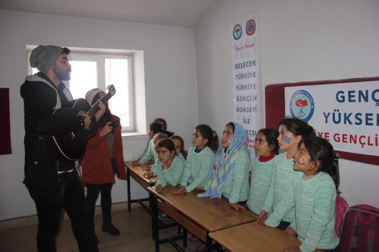 "Bingöl’de "Gülen Yüzler" Kampanyası