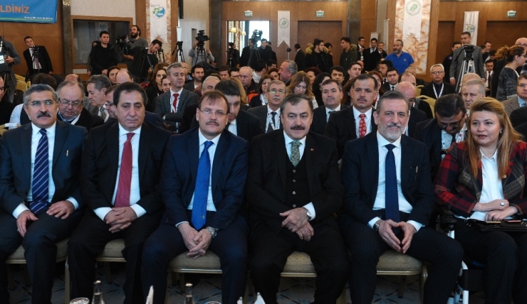 Eroğlu: “Uludağ’a Bol Para Harcayan Turistleri Çekmeliyiz”