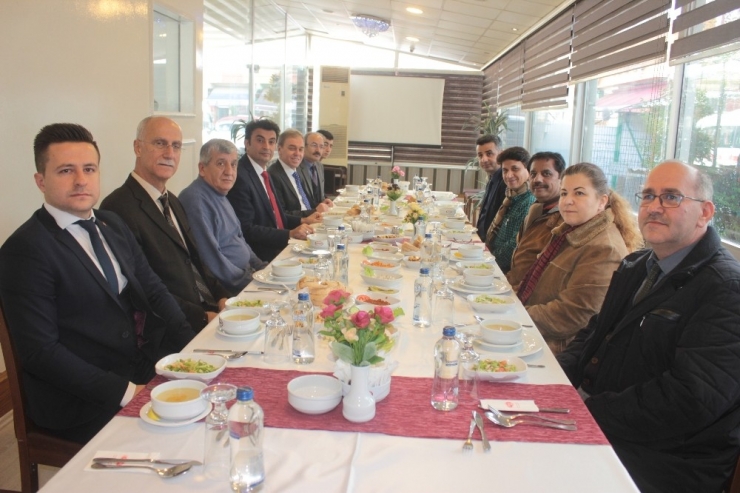 Pakisatanlı Yatırımcılar Tavşanlı’da