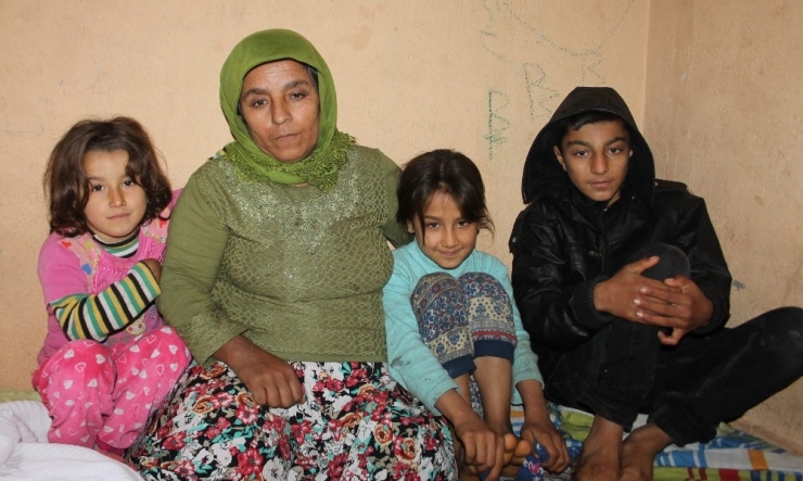 Çöp Evde 9 Kişi Yaşıyor