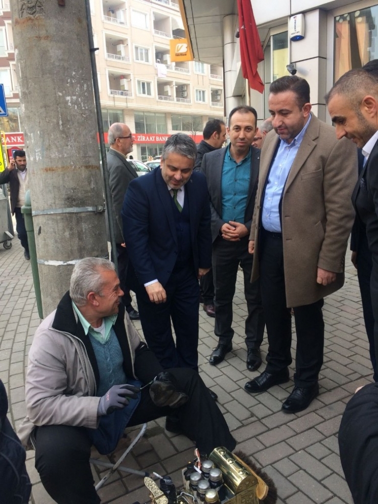 Ak Parti Sahaya İndi