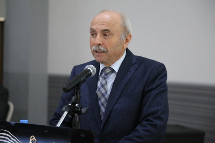 Artvin’de ‘Şehirlerin Ekonomik Beklentileri Paneli’ Gerçekleştirildi