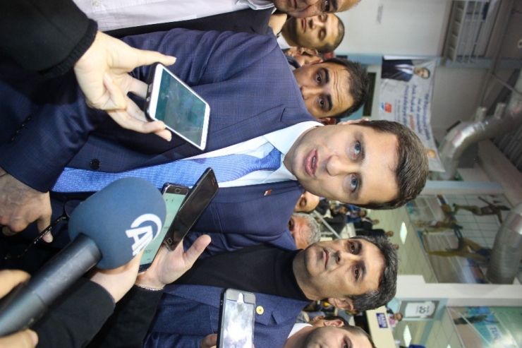 Chp İzmir İl Başkanı Deniz Yücel Oldu