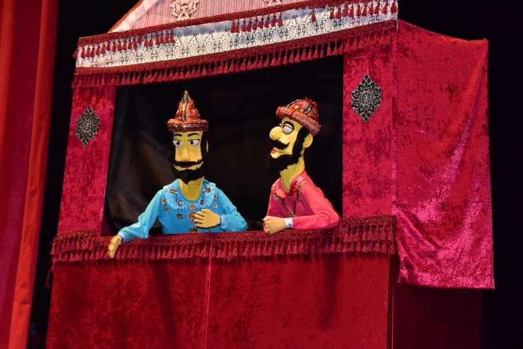 Çocuklar ’’Kukla Show’’ İle Gönüllerince Eğlendi
