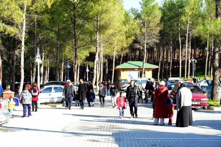 Mesire Alanı Hafta Sonu Dolup Taştı