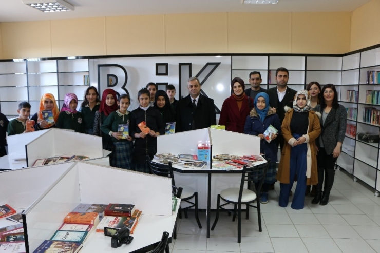 Elazığ’da Öğrencilere Kitap Desteği