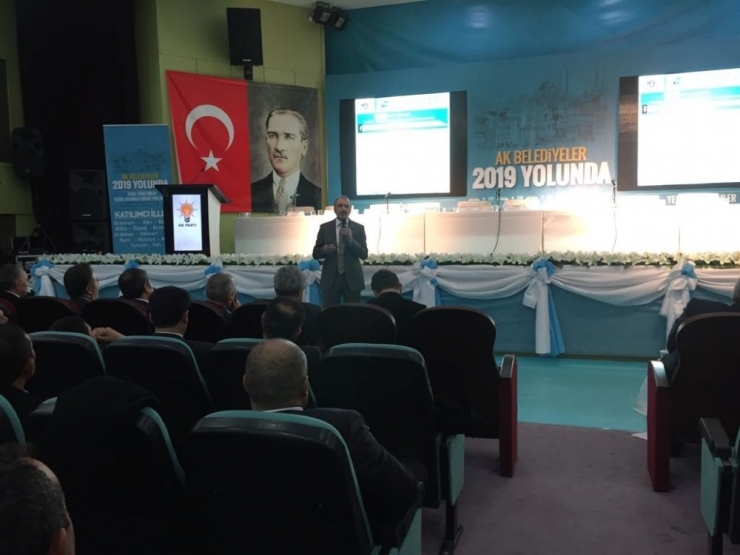 Maliye Bakan Yardımcısı Yavilioğlu’ndan Yerel Yönetimlere Proje Çağrısı