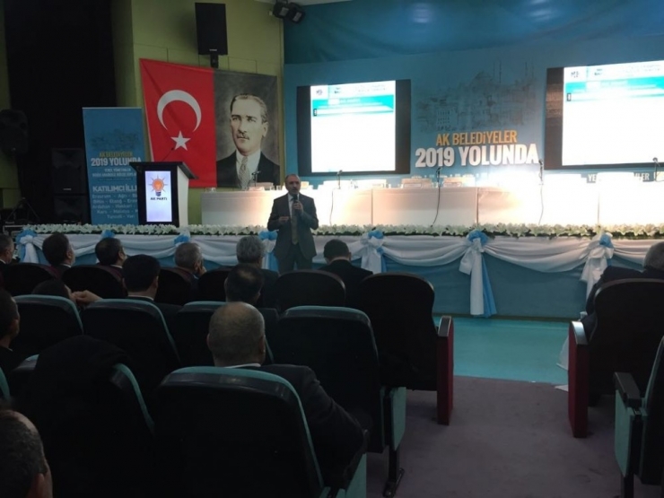 Maliye Bakan Yardımcısı Yavilioğlu’ndan Yerel Yönetimlere Proje Çağrısı