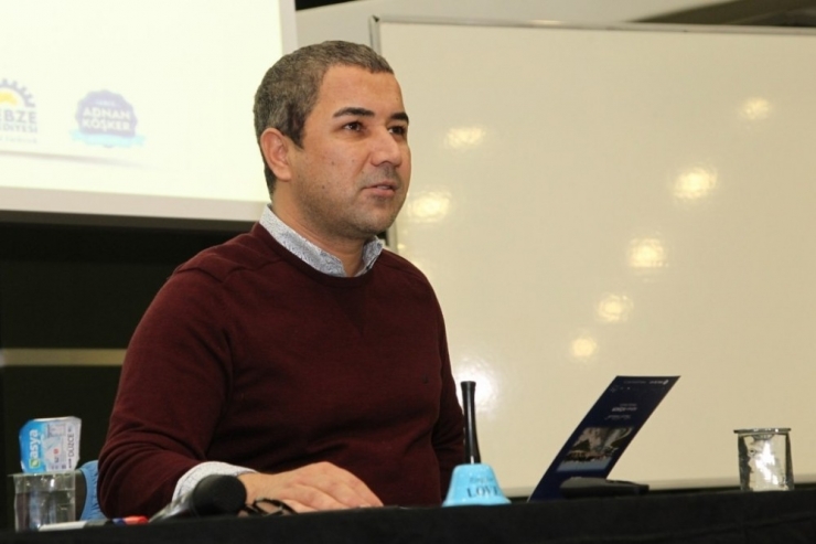 Yazarlık Atölyesi’nde Dersler Başladı