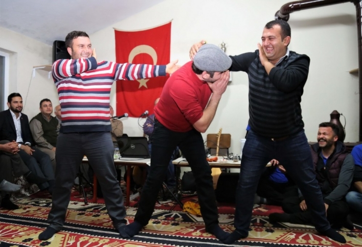 Uşak’ın Köy Konaklarında Eski Kültürler Yaşatılıyor