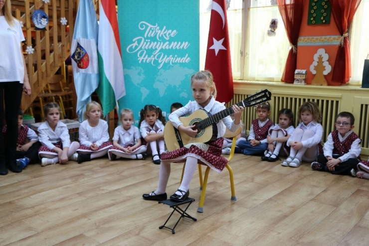 Macaristan’da 100 Öğrenci Türkçe Öğrenecek