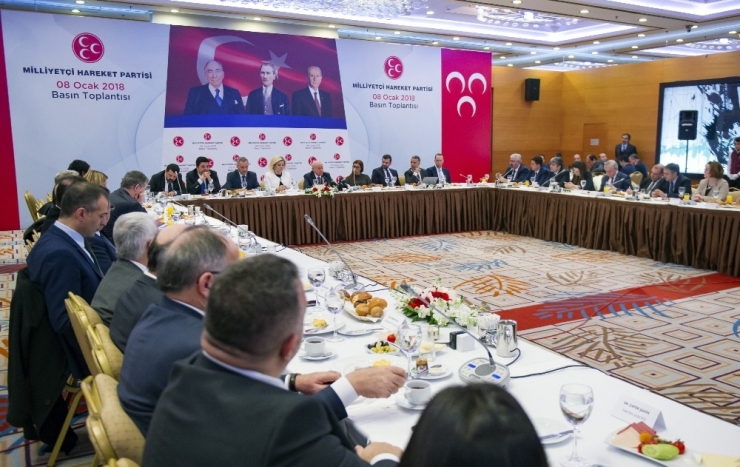 Bahçeli: "Mhp, Cumhurbaşkanlığı Adayı Göstermeyecek"