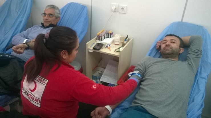 Aydın’da Kan Bağışı Sürüyor