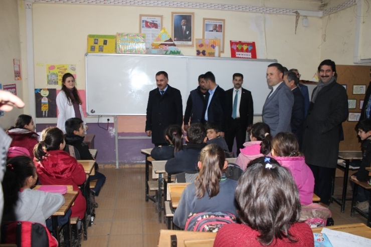 İl Başkanı Aydın, Öğrencilerle Bir Araya Geldi