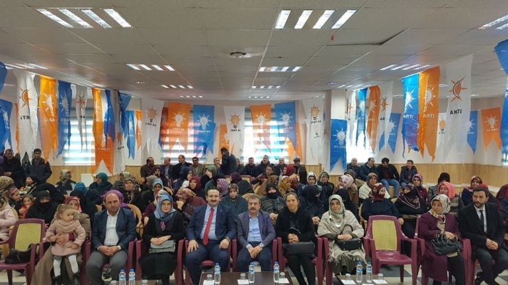 Ak Parti Bayburt İlçe Kadın Kolları Kongreleri Gerçekleşti