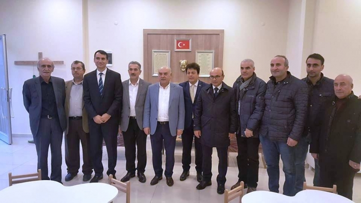 Altınova’ya Kütüphane