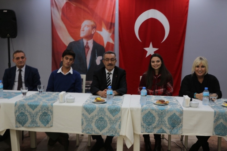 Marmaris Öğrenci Meclisi Toplandı