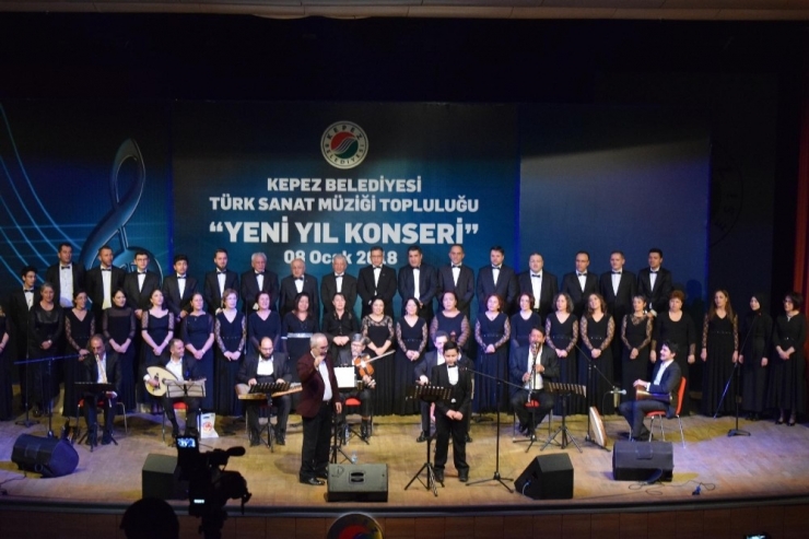 Kepez Tsm Korosu’ndan Yeni Yıl Konseri
