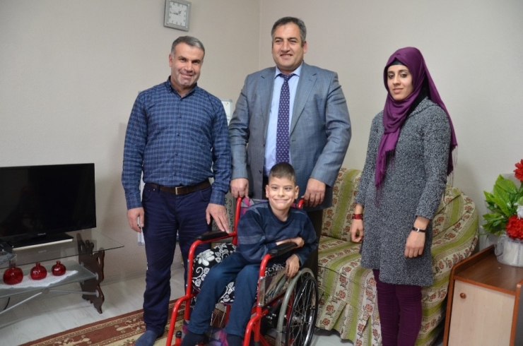 Evde Aldığı Eğitimle Yeniden Hayata Bağlandı